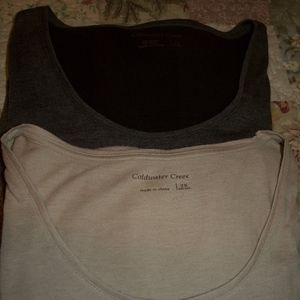 2 Coldwater Creek, 2x Women Scoop Neck Tops